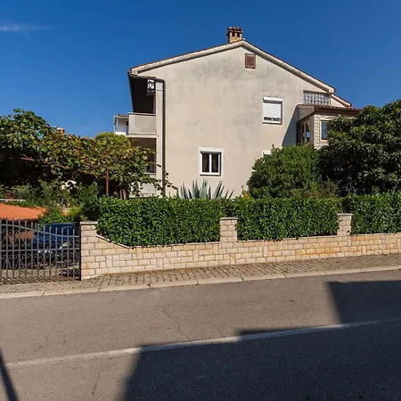 In Porec/istrien 10034 Apartment