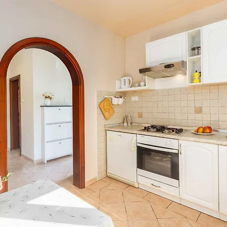 Apartment Apartment In Porec/Istrien 10034 Porec