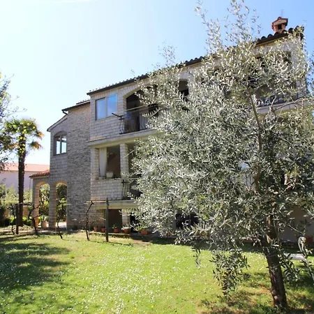Apartment In Porec/Istrien 10034 Apartment *